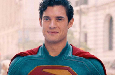 Zack Snyder Breaks His Silence on James Gunn’s Take on Superman